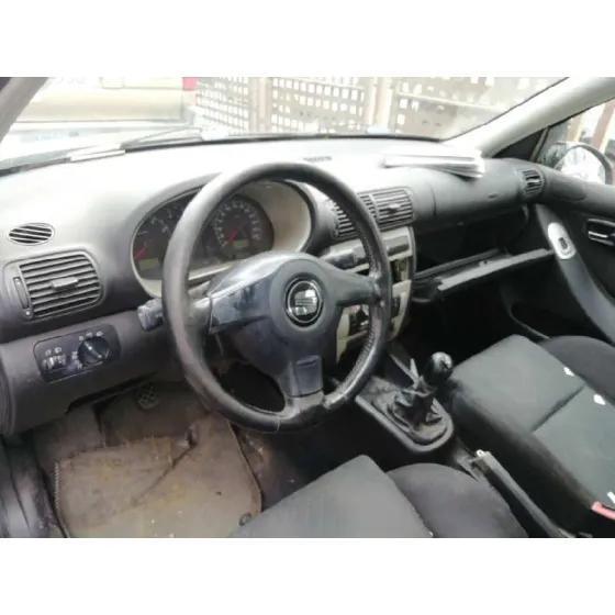 SEAT LEON (1M1) '2004 SPORT NEGRO