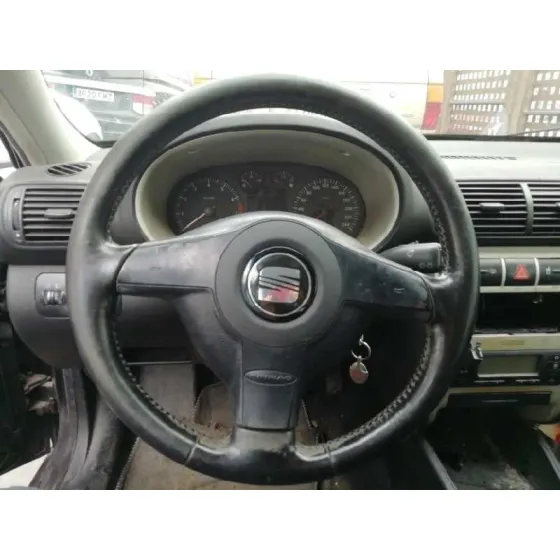 SEAT LEON (1M1) '2004 SPORT NEGRO