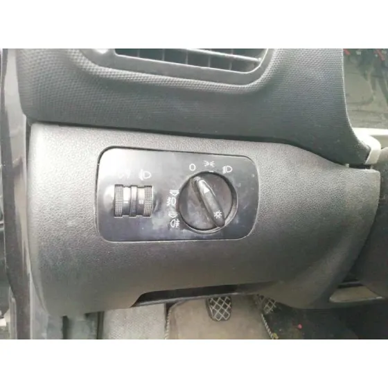 SEAT LEON (1M1) '2004 SPORT NEGRO