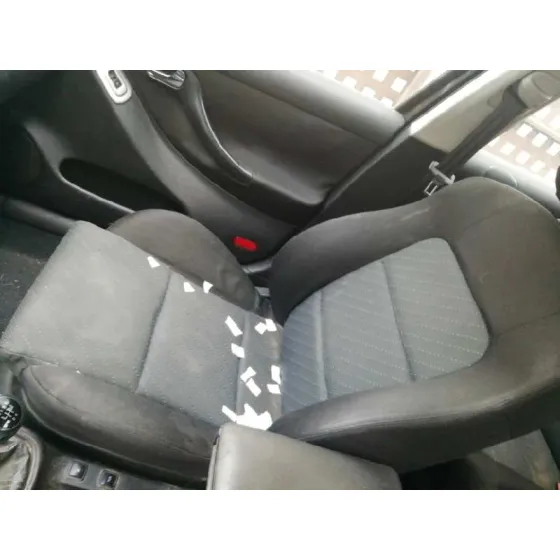 SEAT LEON (1M1) '2004 SPORT NEGRO