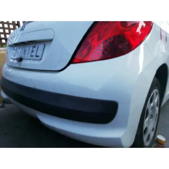PEUGEOT 207 '2007 1.4 HDI BLANCO