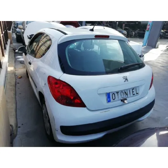 PEUGEOT 207 '2007 1.4 HDI BLANCO