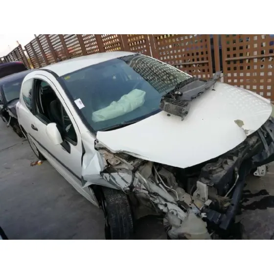PEUGEOT 207 '2007 1.4 HDI BLANCO