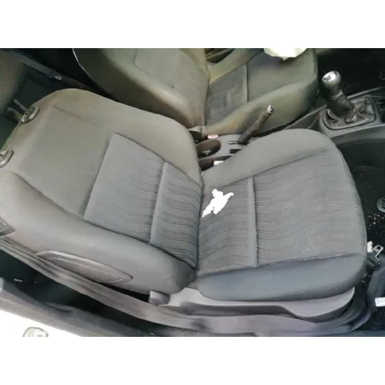 PEUGEOT 207 '2007 1.4 HDI BLANCO