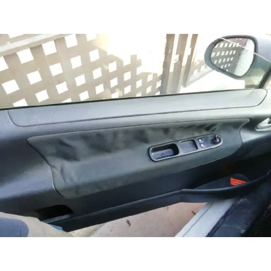 PEUGEOT 207 '2007 1.4 HDI BLANCO