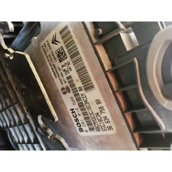 PEUGEOT 207 '2007 1.4 HDI BLANCO