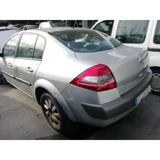 RENAULT MEGANE II CLASSIC BERLINA '2009 CONFORT DYNAMIQUE GRIS