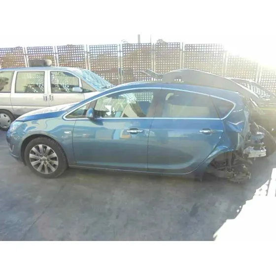 OPEL ASTRA J LIM. '2013 EXCELLENCE AZUL