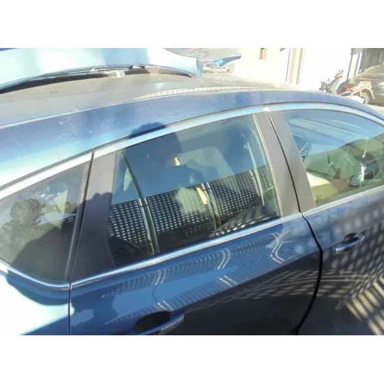 OPEL ASTRA J LIM. '2013 EXCELLENCE AZUL