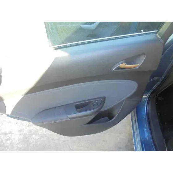 OPEL ASTRA J LIM. '2013 EXCELLENCE AZUL