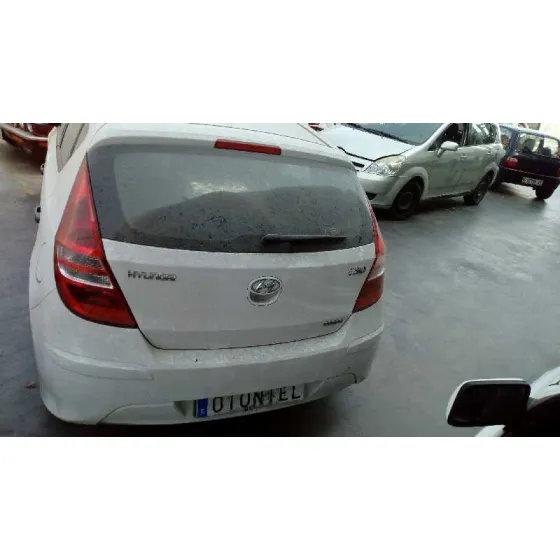 HYUNDAI I30 '2011 CLASSIC BLANCO