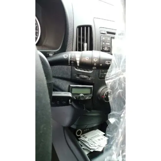 HYUNDAI I30 '2011 CLASSIC BLANCO