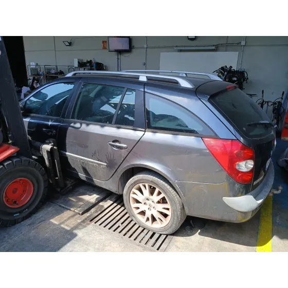 RENAULT LAGUNA II GRANDTOUR (KG0) '2001 1.9 DCI DIESEL