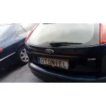 FORD FOCUS BERLINA (CAP) FORD FOCUS BERLINA (CAP) '2005 AMBIENTE (D) AZUL 2006