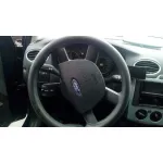 FORD FOCUS BERLINA (CAP) FORD FOCUS BERLINA (CAP) '2005 AMBIENTE (D) AZUL 2006