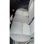 FORD FOCUS BERLINA (CAP) FORD FOCUS BERLINA (CAP) '2005 AMBIENTE (D) AZUL 2006