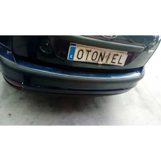 FORD FOCUS BERLINA (CAP) '2005 AMBIENTE (D) AZUL