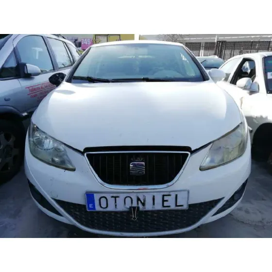 SEAT IBIZA (6J5) '2010 1.6 TDI BLANCO