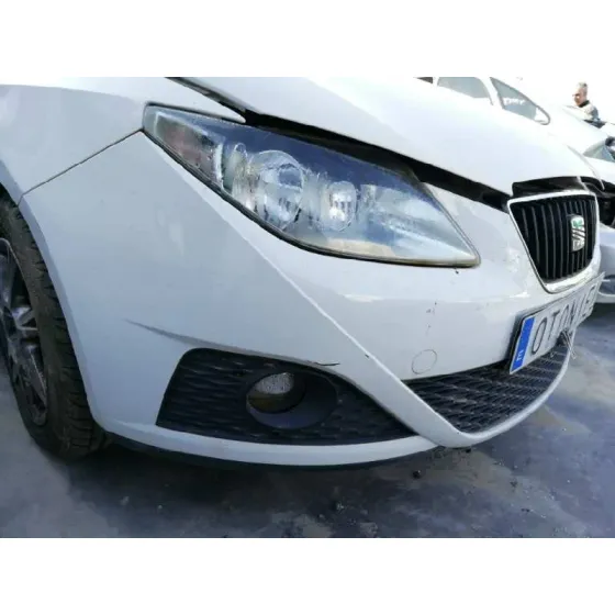 SEAT IBIZA (6J5) '2010 1.6 TDI BLANCO
