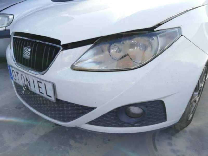 SEAT IBIZA (6J5) '2010 1.6 TDI BLANCO