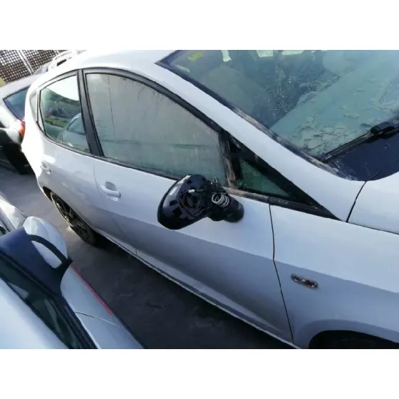 SEAT IBIZA (6J5) '2010 1.6 TDI BLANCO