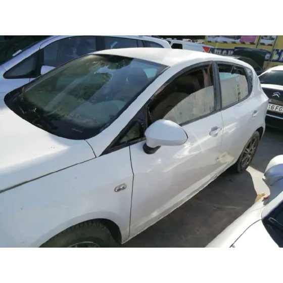 SEAT IBIZA (6J5) '2010 1.6 TDI BLANCO