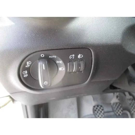 AUDI A1 SPORTBACK (8XA) '2011 1.6 TDI BLANCO