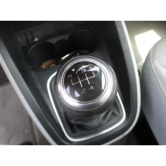 AUDI A1 SPORTBACK (8XA) '2011 1.6 TDI BLANCO