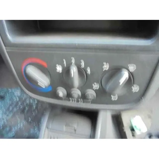 OPEL CORSA C '2002 CLUB BLANCO