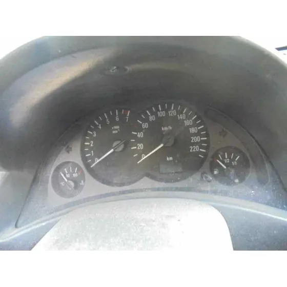 OPEL CORSA C '2002 CLUB BLANCO