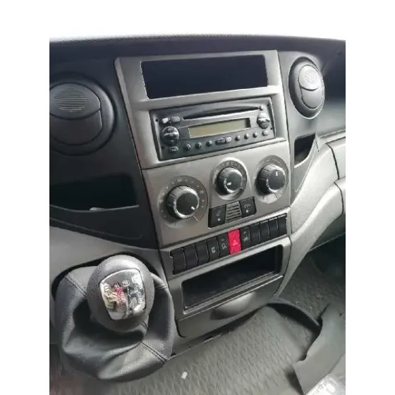IVECO DAILY PR '2013 CABINA DOBLE 29 L... BATALLA 3450 ROJO