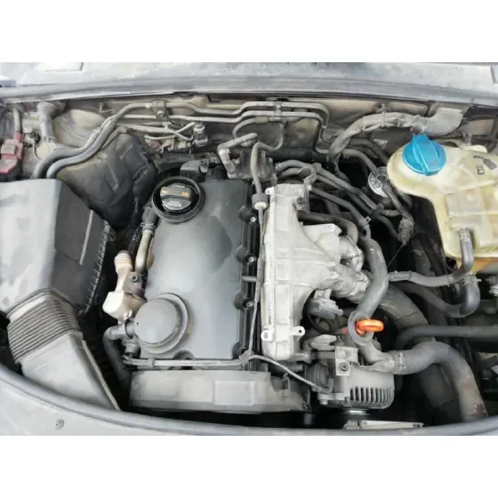 AUDI A6 BERLINA (4F2) '2007 2.0 TDI GRIS