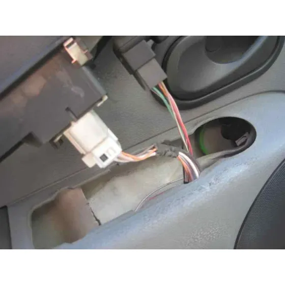 RENAULT MODUS '2007 AUTHENTIQUE DORADO