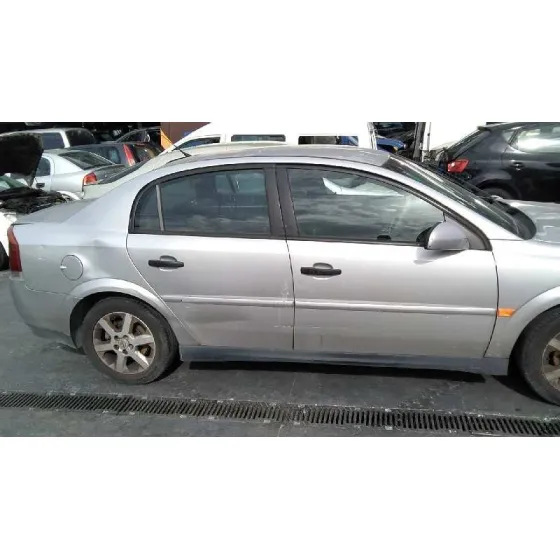 OPEL VECTRA C BERLINA '2003 CLUB PLATA