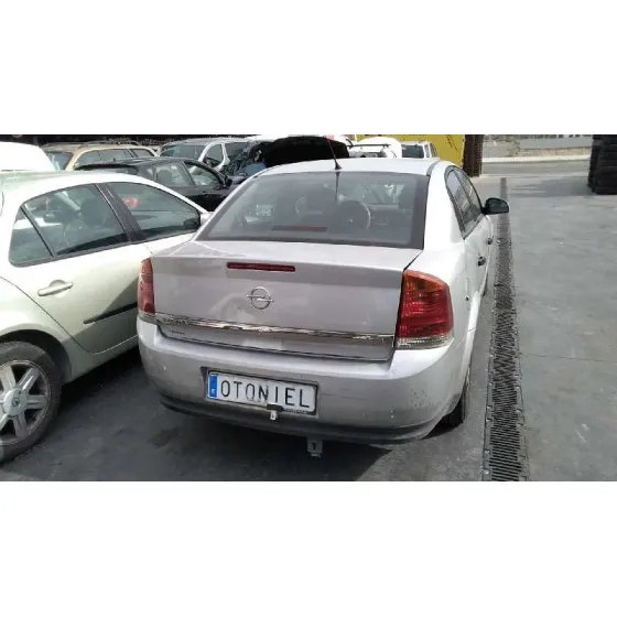 OPEL VECTRA C BERLINA '2003 CLUB PLATA