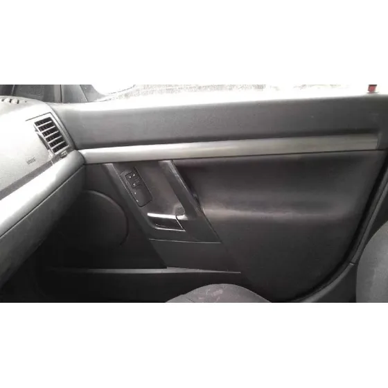 OPEL VECTRA C BERLINA '2003 CLUB PLATA