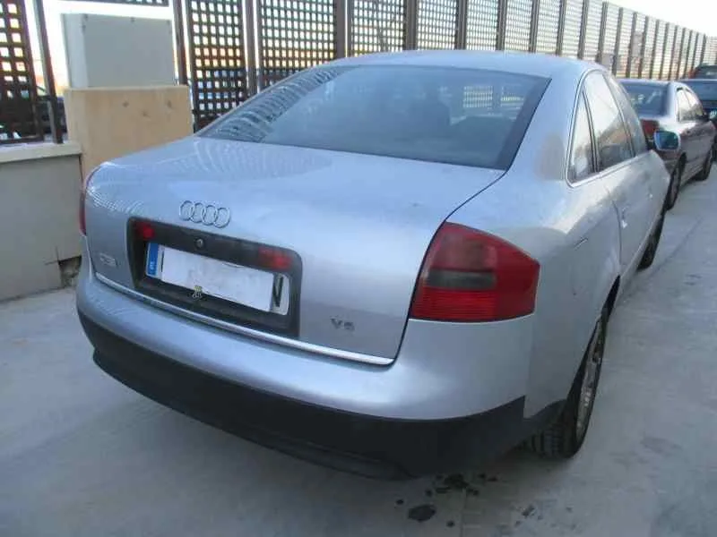 AUDI A6 BERLINA (4B2) AUDI A6 BERLINA (4B2) '2000 2.5 TDI PLATA 1997