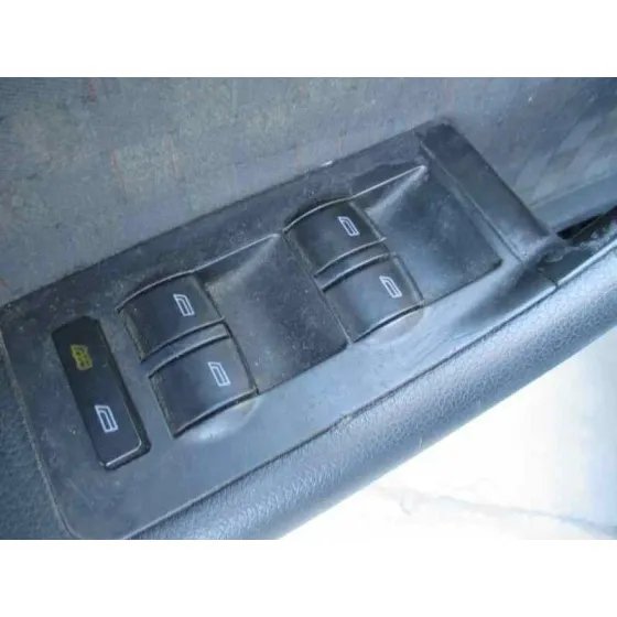 AUDI A6 BERLINA (4B2) '2000 2.5 TDI PLATA