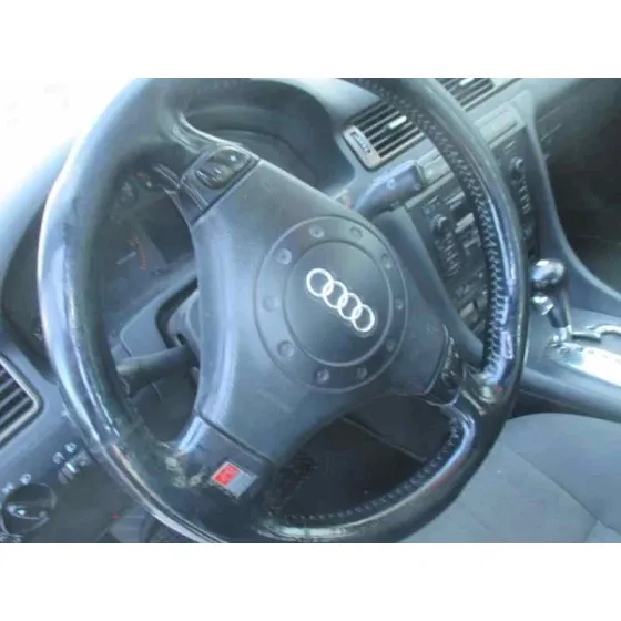 AUDI A6 BERLINA (4B2) '2000 2.5 TDI PLATA