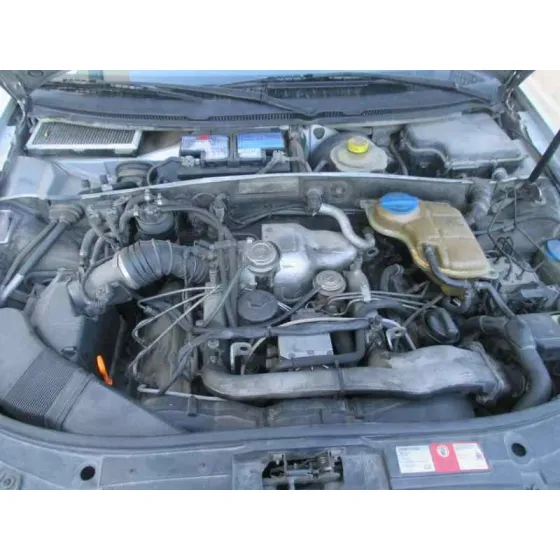 AUDI A6 BERLINA (4B2) '2000 2.5 TDI PLATA