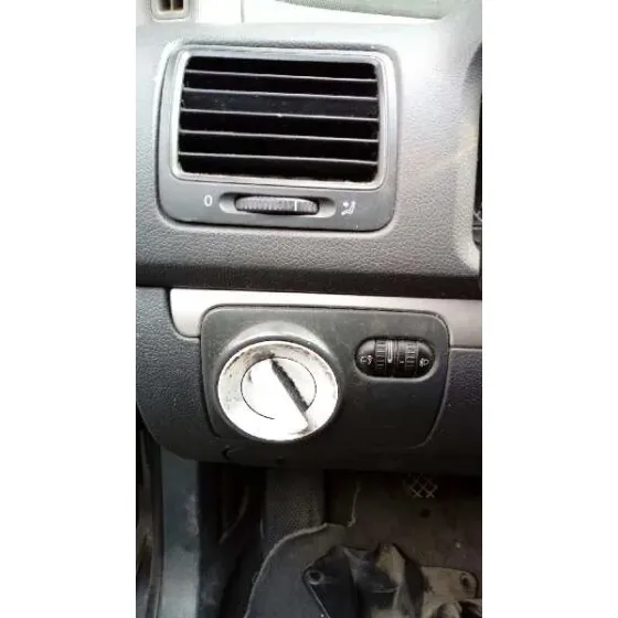 VOLKSWAGEN GOLF V BERLINA (1K1) '2004 SPORTLINE NEGRO