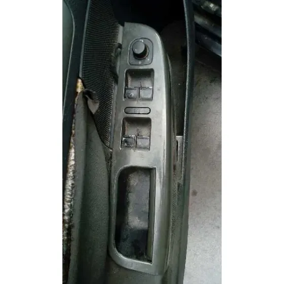 VOLKSWAGEN GOLF V BERLINA (1K1) '2004 SPORTLINE NEGRO
