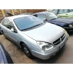 CITROEN C5 BERLINA '2004 1.8 16V PREMIER PLATA