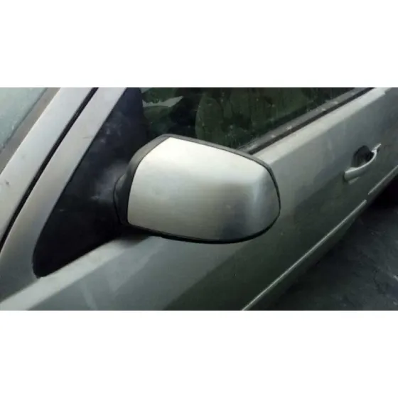 FORD MONDEO BERLINA (GE) '2001 2.0 16V DI TD CAT GRIS