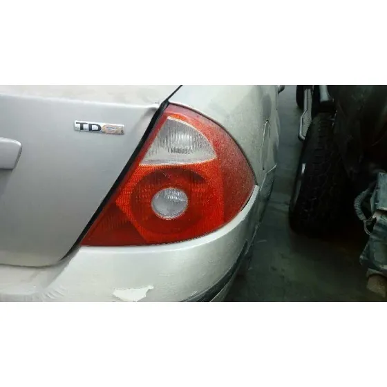 FORD MONDEO BERLINA (GE) '2001 2.0 16V DI TD CAT GRIS