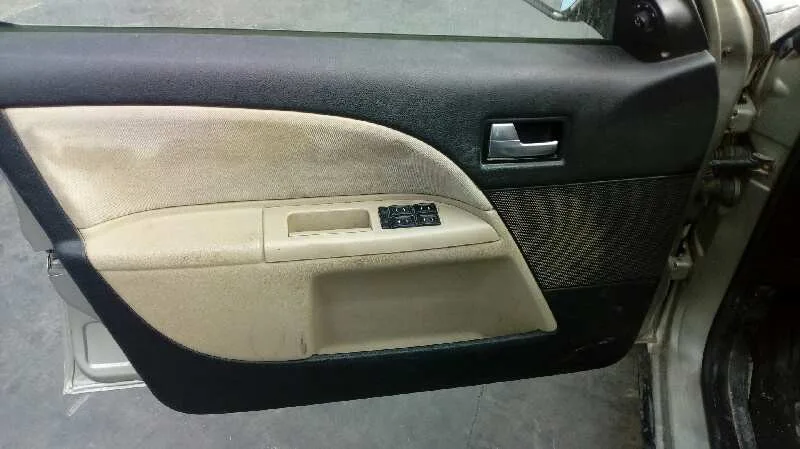 FORD MONDEO BERLINA (GE) '2001 2.0 16V DI TD CAT GRIS