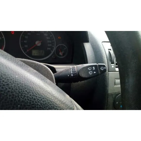 FORD MONDEO BERLINA (GE) '2001 2.0 16V DI TD CAT GRIS
