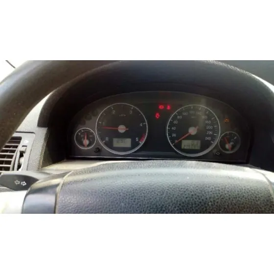 FORD MONDEO BERLINA (GE) '2001 2.0 16V DI TD CAT GRIS