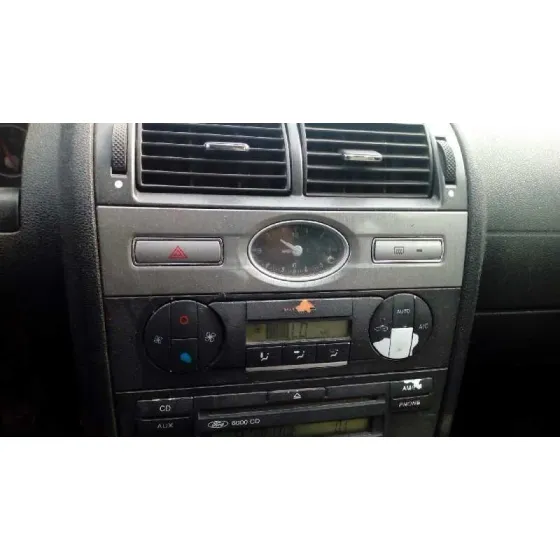FORD MONDEO BERLINA (GE) '2001 2.0 16V DI TD CAT GRIS