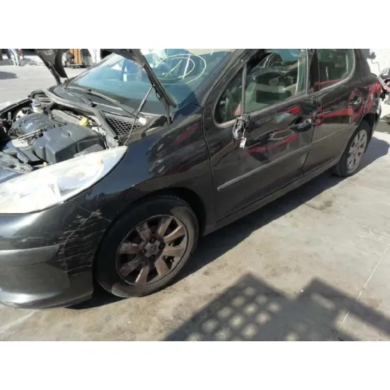 PEUGEOT 207 '2007 CONFORT NEGRO